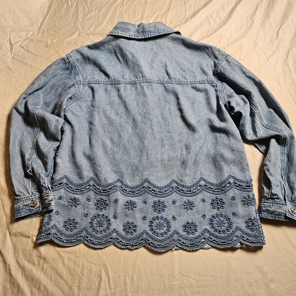 Naiif Denim Button-Up Shirt Jacket with Blue Eyelet Embroidery Trim‎ Boho L-XL - Picture 8 of 10
